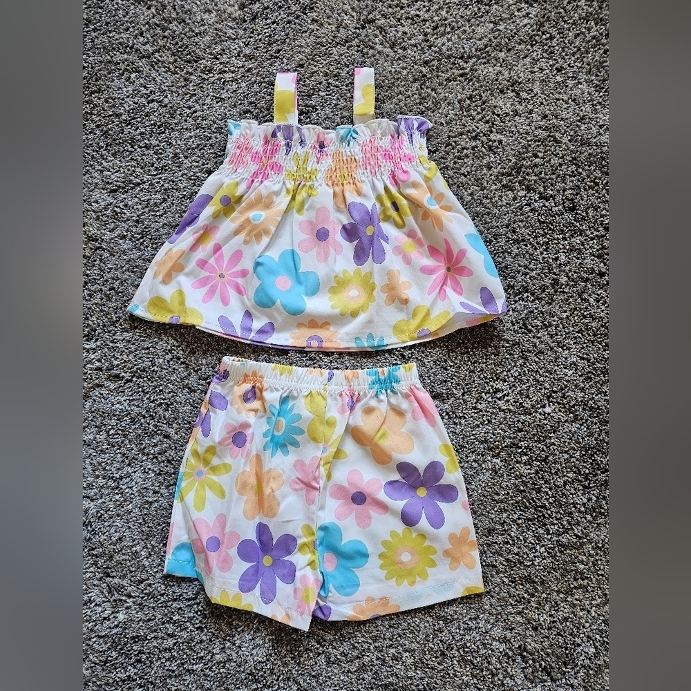 NEW! Girls 3T -4T WHITE PINK Yellow 2 Piece SHORTS Outfit Flowers